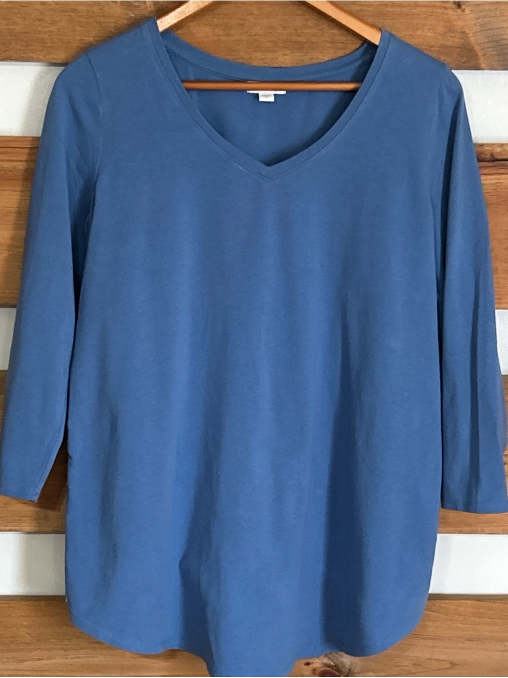 J. Jill V Neck Solid Blue Front Striped Back w/Buttons Chic 3/4 Sleeve Size S